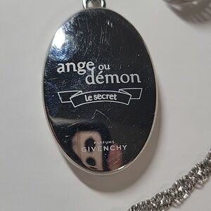 Givenchy Silver Tone Logo Oval Pendant Necklace Sterling Silver